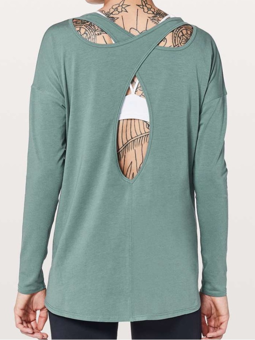LULULEMON Back Into It Long Sleeve Juniper Cross Back Women’s Size 8